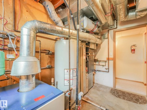 1820 Bearspaw Drive W, Edmonton, AB - Indoor Photo Showing Basement