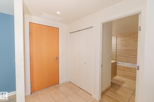 304 2510 109 Street, Edmonton, AB - Indoor Photo Showing Other Room