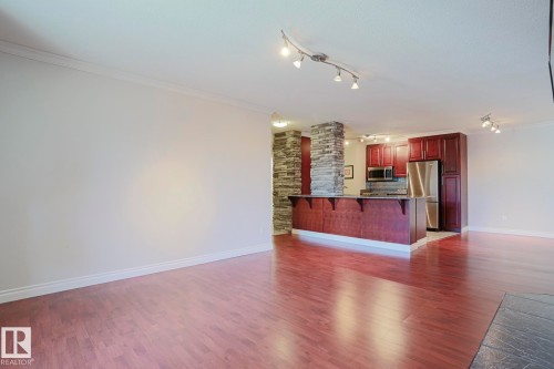 1407 10125 109 Street, Edmonton, AB - Indoor Photo Showing Kitchen