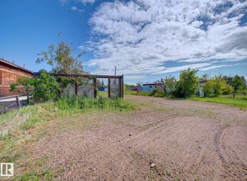 4828 48 Avenue, Chipman, AB 
