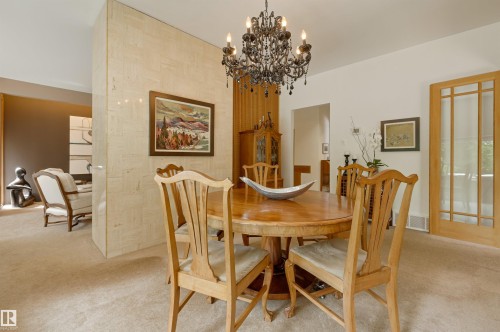 14232 Ravine Drive, Edmonton, AB - Indoor Photo Showing Dining Room