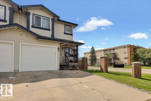 1 345 Kirkness Road, Edmonton, AB - Outdoor
