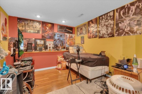 1 345 Kirkness Road, Edmonton, AB - Indoor Photo Showing Other Room