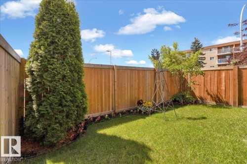 1 345 Kirkness Road, Edmonton, AB - Outdoor