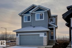 907 18 Avenue NW  Edmonton, AB T6T 2X3