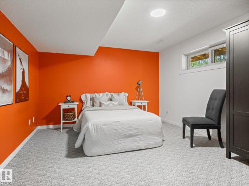 20456 Twp Road 544, Rural Strathcona County, AB - Indoor Photo Showing Bedroom