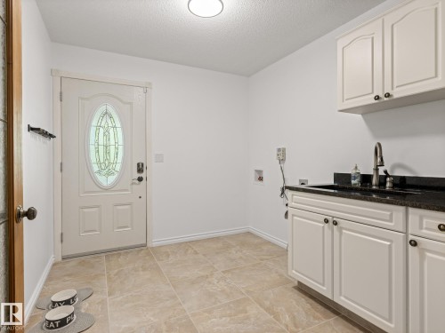 20456 Twp Road 544, Rural Strathcona County, AB - Indoor Photo Showing Other Room