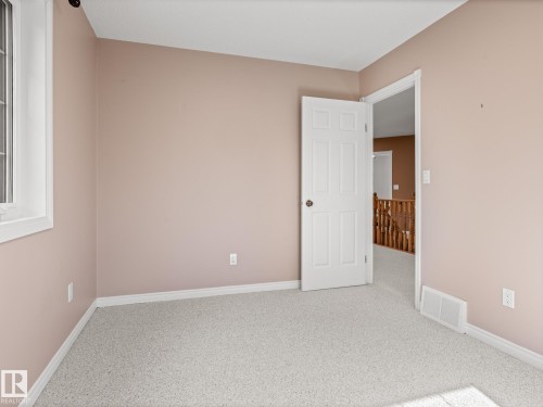 20456 Twp Road 544, Rural Strathcona County, AB - Indoor Photo Showing Other Room