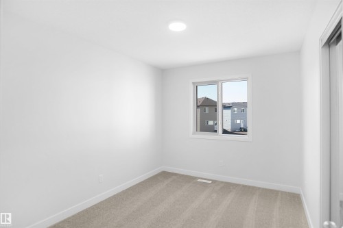 17420 7 Street, Edmonton, AB - Indoor Photo Showing Other Room