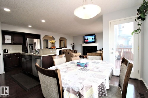 1218 37 Avenue Nw, Edmonton, AB - Indoor Photo Showing Dining Room