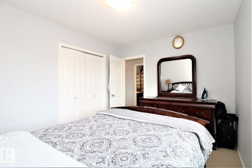 1218 37 Avenue Nw, Edmonton, AB - Indoor Photo Showing Bedroom