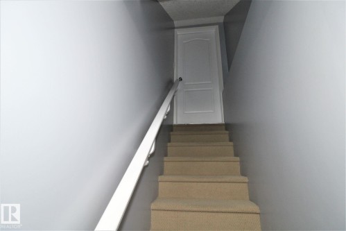 1218 37 Avenue Nw, Edmonton, AB - Indoor Photo Showing Other Room