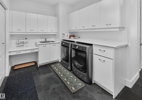 4804 154 Street, Edmonton, AB - Indoor Photo Showing Laundry Room