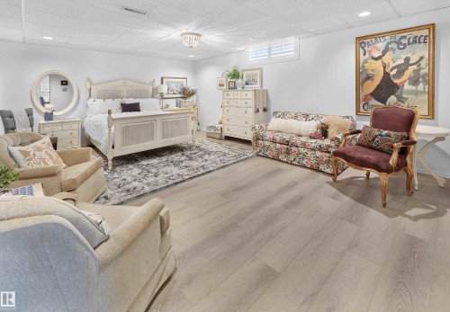 4804 154 Street, Edmonton, AB - Indoor Photo Showing Other Room