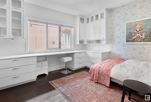 4804 154 Street, Edmonton, AB - Indoor Photo Showing Bedroom