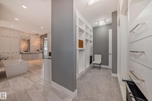 4129 Cameron Heights Point, Edmonton, AB - Indoor Photo Showing Bathroom