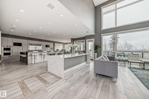 4129 Cameron Heights Point, Edmonton, AB - Indoor