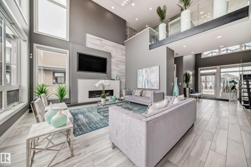 4129 Cameron Heights Point, Edmonton, AB - Indoor Photo Showing Living Room