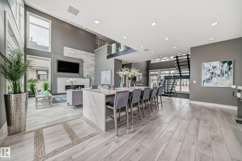 4129 Cameron Heights Point, Edmonton, AB - Indoor Photo Showing Dining Room