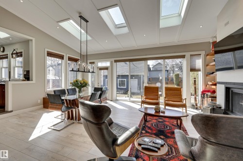 10534 135 Street, Edmonton, AB - Indoor With Fireplace