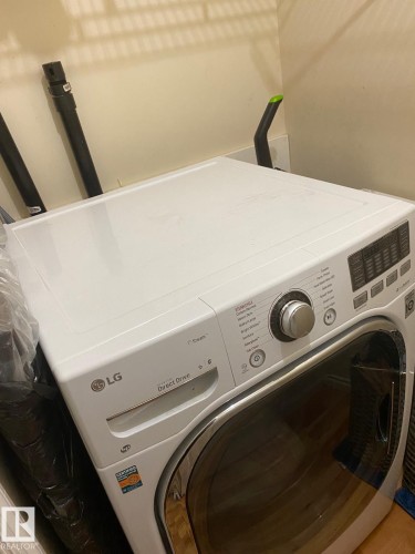 207 8930 149 Street, Edmonton, AB - Indoor Photo Showing Laundry Room