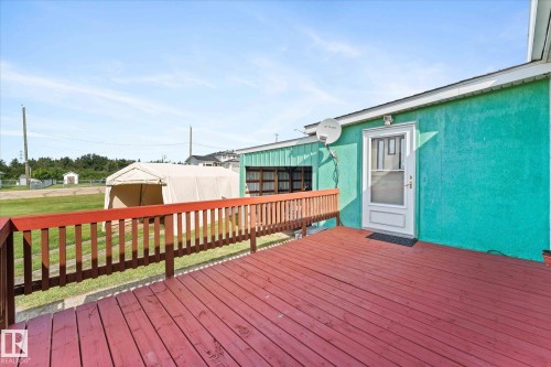 5240 53 Avenue, Wabamun, AB - Outdoor With Exterior