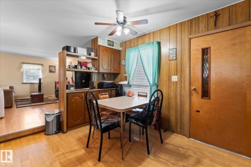 5240 53 Avenue, Wabamun, AB - Indoor Photo Showing Dining Room