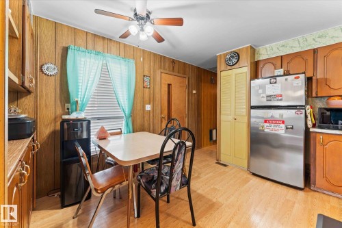 5240 53 Avenue, Wabamun, AB - Indoor