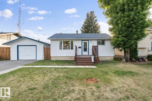 1213 10 Street  Cold Lake, AB T9M 1J6