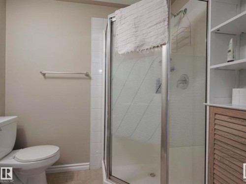 202 10707 102 Avenue, Edmonton, AB - Indoor Photo Showing Bathroom
