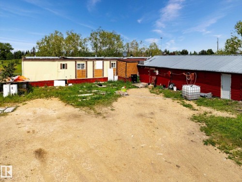 21150 Fort Road, Edmonton, AB 