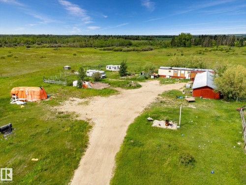 21150 Fort Road, Edmonton, AB 