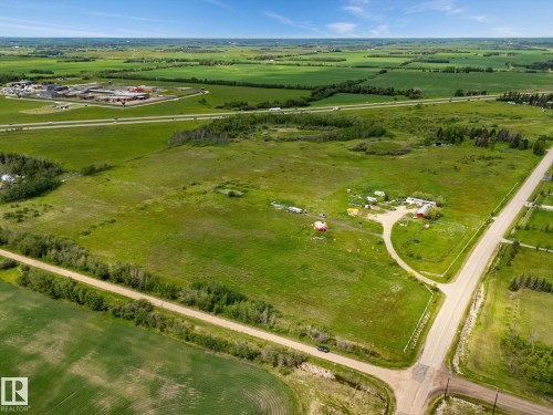 21150 Fort Road, Edmonton, AB 