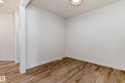 8213 Kiriak Loop, Edmonton, AB - Indoor Photo Showing Other Room