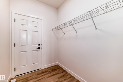 8213 Kiriak Loop, Edmonton, AB - Indoor With Storage