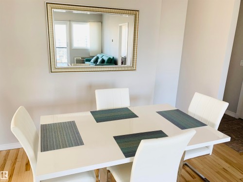 2008 10303 105 Street, Edmonton, AB - Indoor