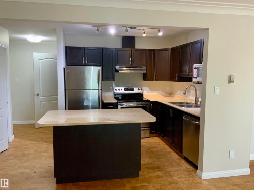 34 9914 80 Avenue, Edmonton, AB - Indoor Photo Showing Kitchen With Double Sink