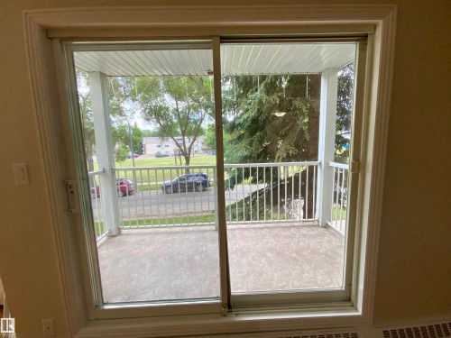 34 9914 80 Avenue, Edmonton, AB - Indoor Photo Showing Other Room