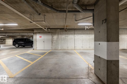 116 4008 Savaryn Drive, Edmonton, AB - Indoor Photo Showing Garage