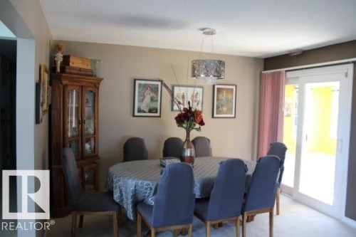 13304 70 Street, Edmonton, AB - Indoor Photo Showing Dining Room