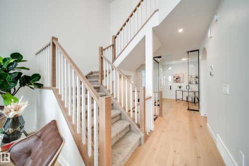 96 Chelles Wynd, St. Albert, AB - Indoor Photo Showing Other Room