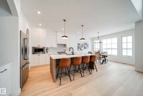 96 Chelles Wynd, St. Albert, AB - Indoor Photo Showing Kitchen With Upgraded Kitchen