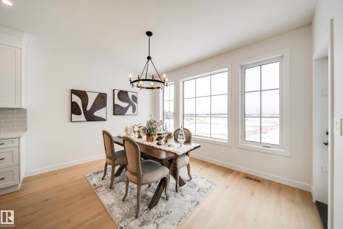 96 Chelles Wynd, St. Albert, AB - Indoor Photo Showing Dining Room