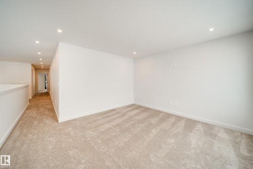 96 Chelles Wynd, St. Albert, AB - Indoor Photo Showing Other Room