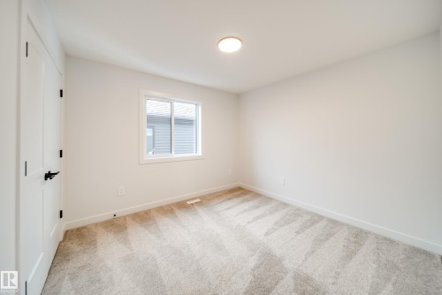 96 Chelles Wynd, St. Albert, AB - Indoor Photo Showing Other Room