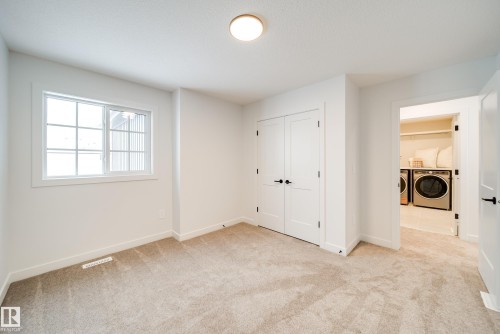 96 Chelles Wynd, St. Albert, AB - Indoor Photo Showing Other Room