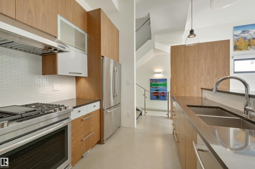 50 Sylvancroft Lane, Edmonton, AB - Indoor Photo Showing Kitchen With Double Sink With Upgraded Kitchen