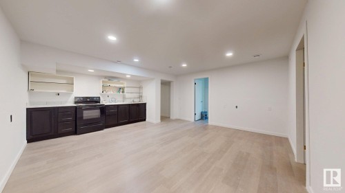 5440 1A Avenue, Edmonton, AB - Indoor