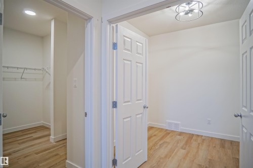 4645 Kinsella Landing, Edmonton, AB - Indoor Photo Showing Other Room