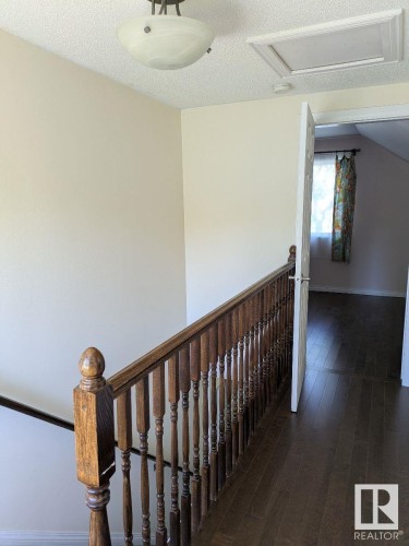11242 95A Street, Edmonton, AB - Indoor Photo Showing Other Room